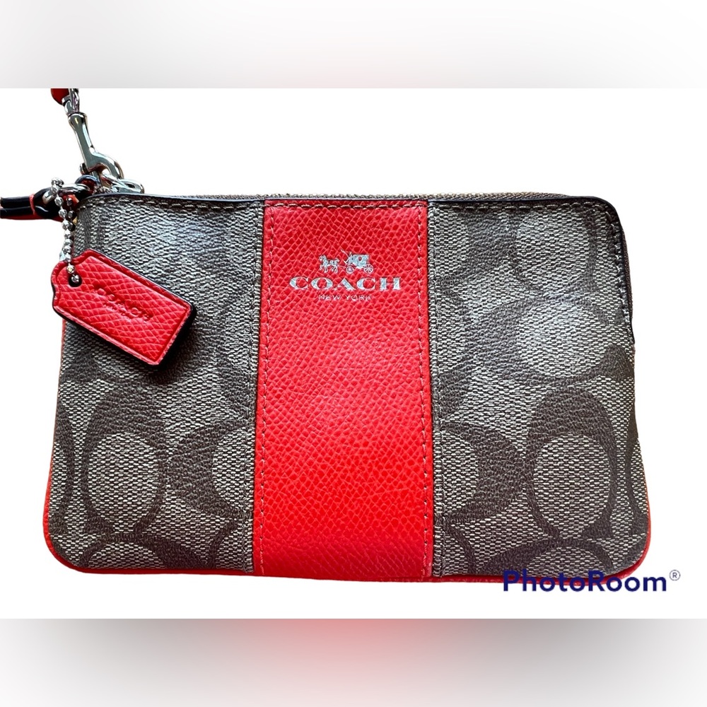 🖤 🎄Coach Monogram Wristlet - NWOT